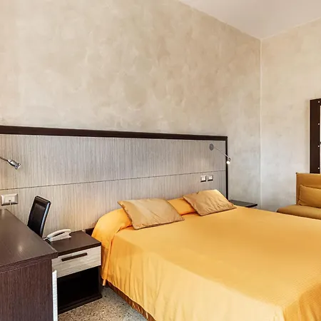 Hotel Minerva 3*