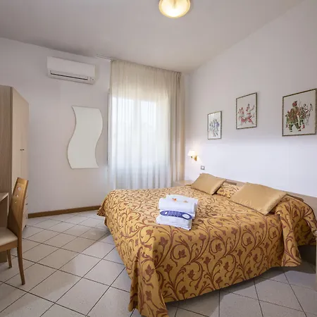 منيرفا سيينا