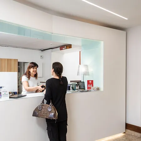 منيرفا فندق سيينا